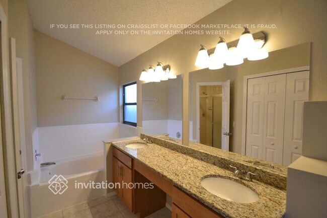 Building Photo - 234 Lakebreeze Cir