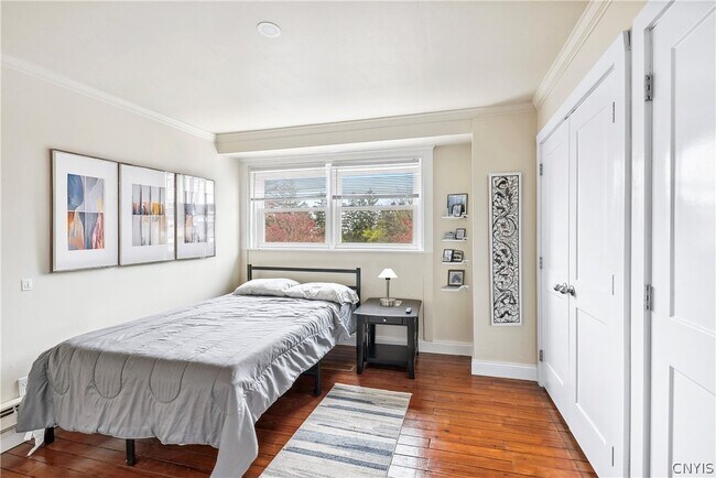 Building Photo - 40 Lakeview Cir