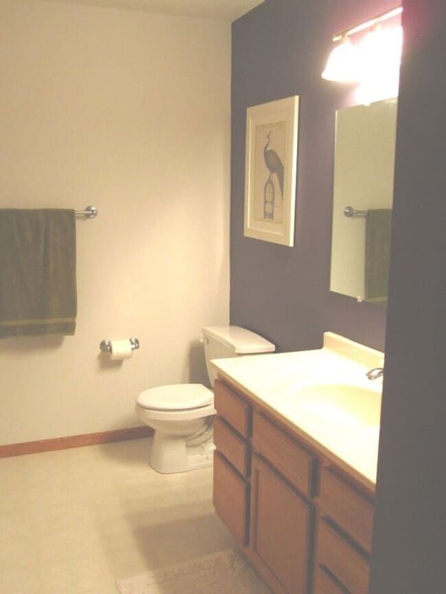 Building Photo - $2,250 | 4 Bedroom, 3.5 Bathroom DUPLEX | ...