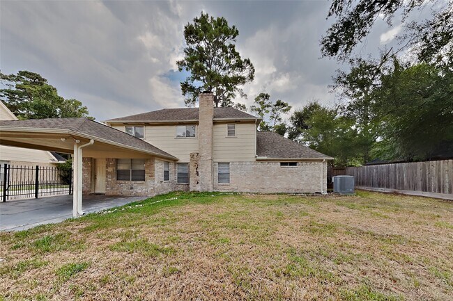 Building Photo - 5307 Summerfield Ln