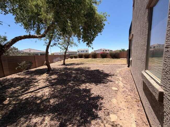 Building Photo - 38134 N Establo Dr