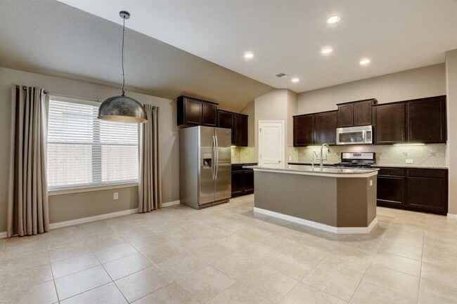 Building Photo - 332 Oyster Creek