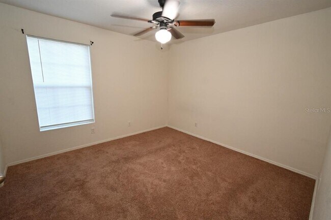 Building Photo - 36113 Deer Creek Dr