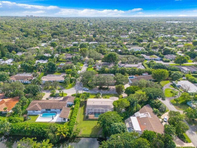 Building Photo - 7021 SW 107th St