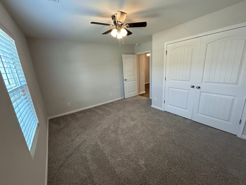 Building Photo - 67 Marsh Salt Ln