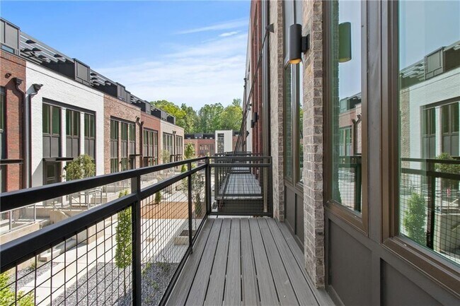 Building Photo - 1292 Chelsea Cir NW