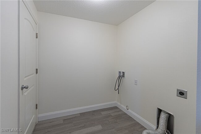 Building Photo - 4558 Barbuda Dr