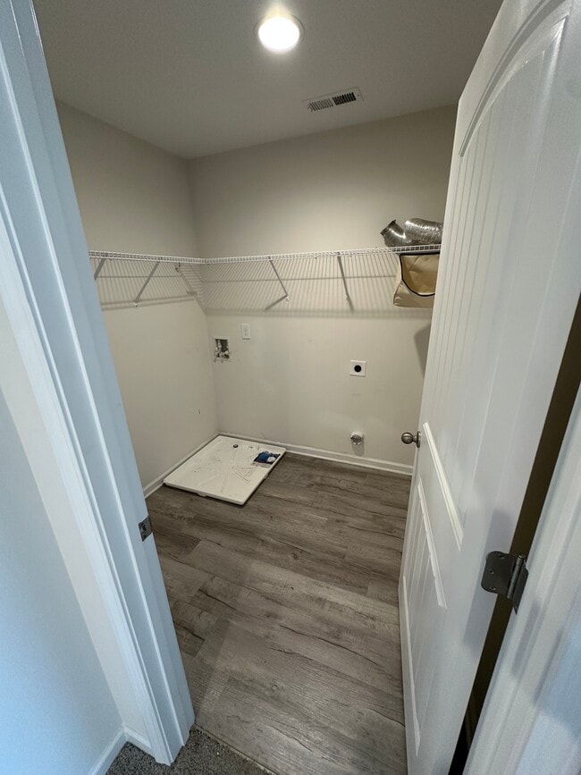 Building Photo - 337 Wahoo Cir