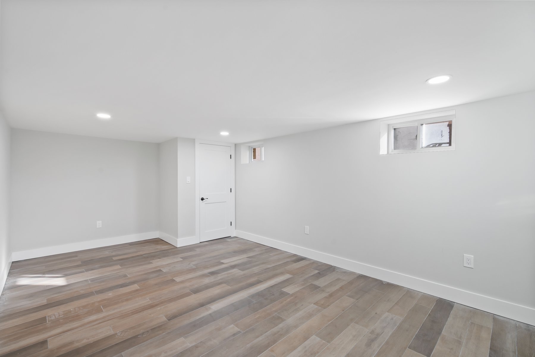 Building Photo - 895-901 Port Reading Ave