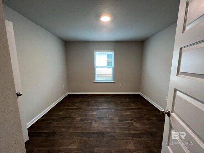 Building Photo - 10681 Northern Dancer Ct