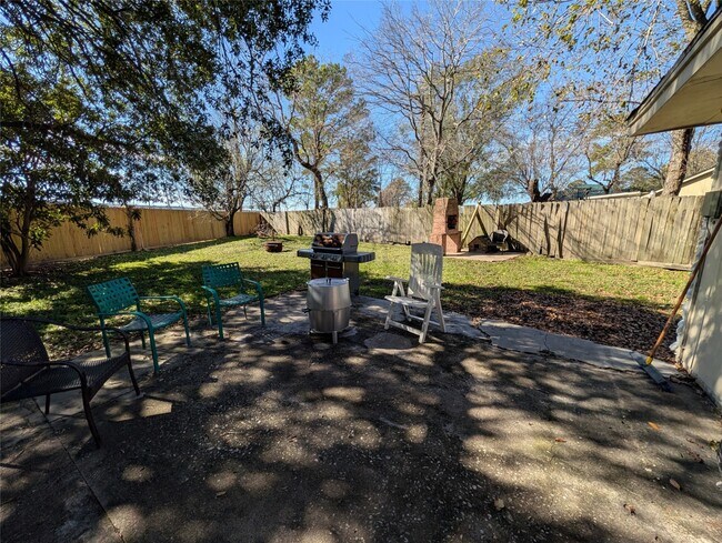 Building Photo - 3435 Creek Grove Dr