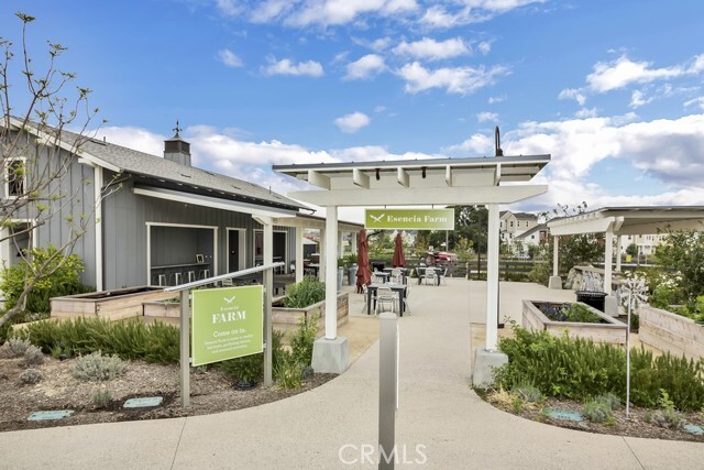 Building Photo - 30245 Ranch Cyn
