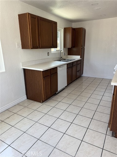 Building Photo - 4165 El Molino Blvd