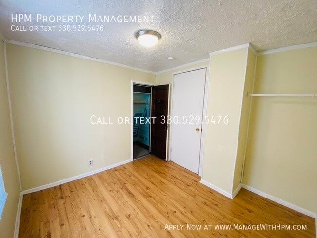 Building Photo - 730 Neale Ave SW