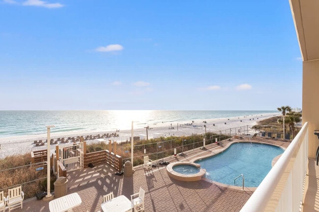 Building Photo - 5115 Gulf Dr