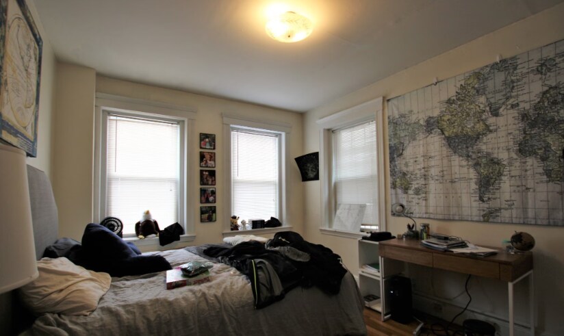 Building Photo - 1999 Commonwealth Ave