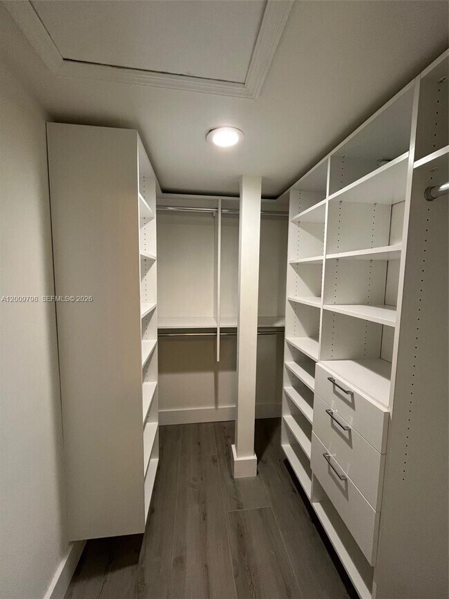 Building Photo - 9795 SW 138th Ave