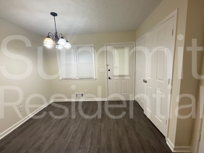 Building Photo - 2783 Coventry Green SE