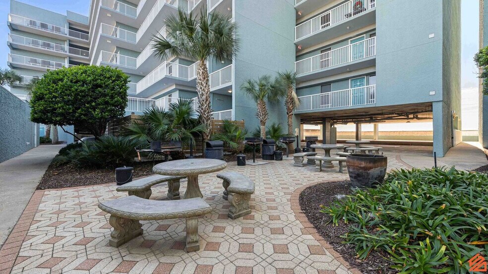Building Photo - 769 Sundial Ct