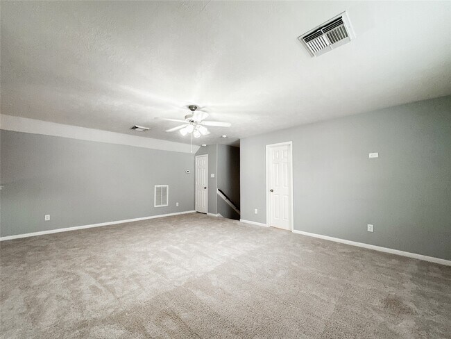 Building Photo - 6810 Summer Bridge Ln