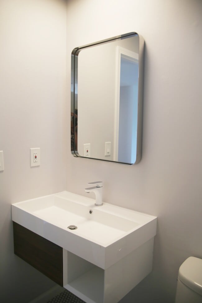 Building Photo - 747 Calla Dr