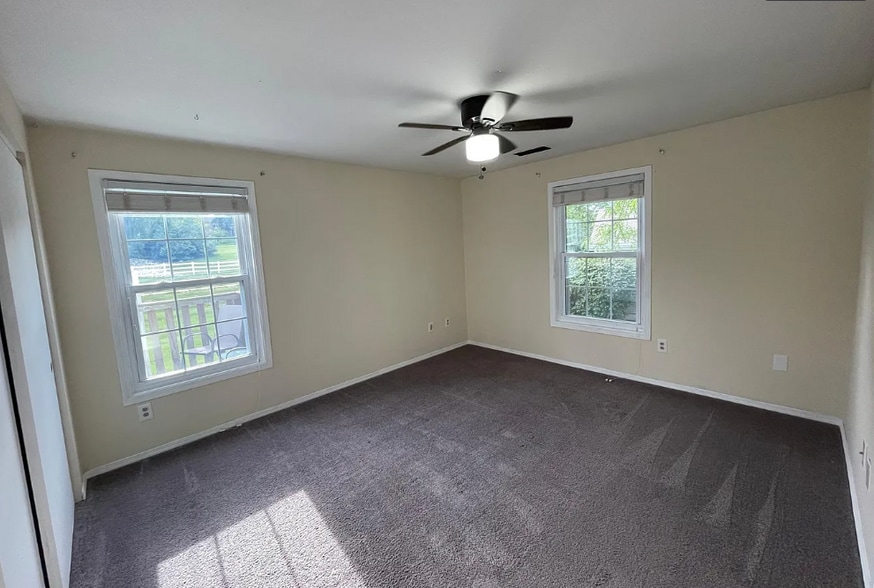 Building Photo - 2213 Cinnabar Pl