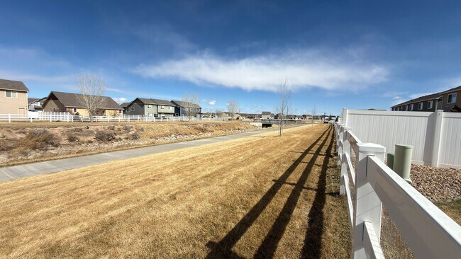 Building Photo - Great Home in Windsor