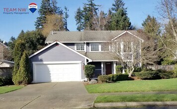 Building Photo - Refreshed and Move in ready 04/20/2026 - 4 bedrooms in Lacey - North Thurston School district.