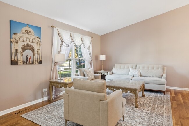 Building Photo - 141 Rumsey Pl