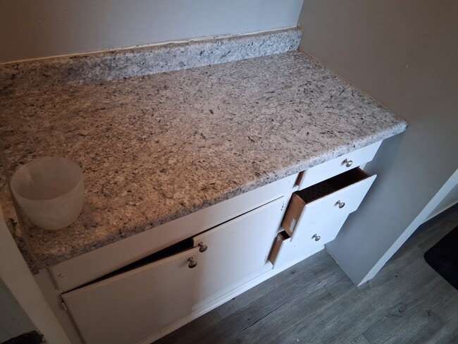 Building Photo - 201 N 20th St