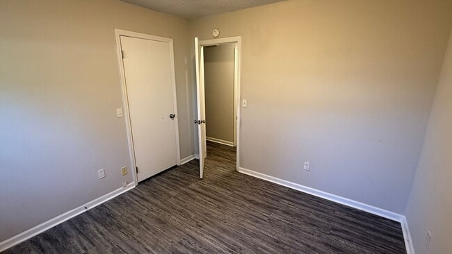 Building Photo - RATE DROP ALERT! (was $1725/month)