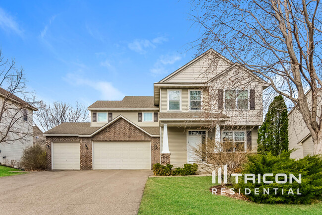 Primary Photo - 2120 Sandhill Dr