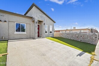 Building Photo - 5217 Dearborne Dr