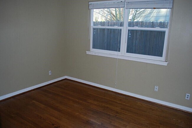 Building Photo - 6611 Housman