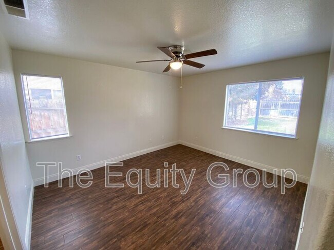 Building Photo - 4300 E Feemster Ave