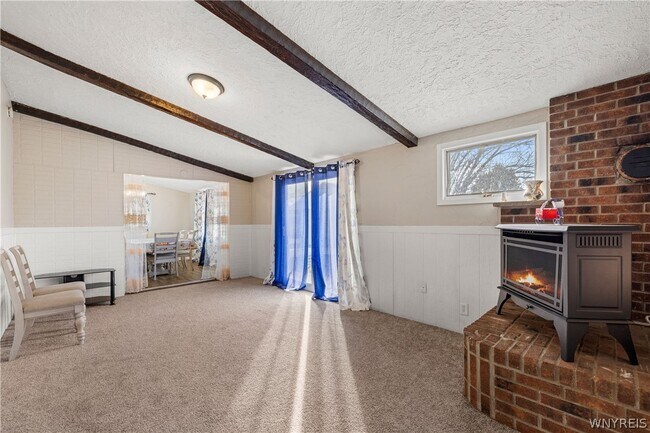 Building Photo - 36 Crescent Ct