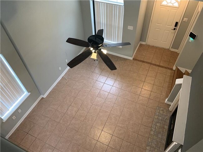 Building Photo - 2302 Tracey Ann Ln