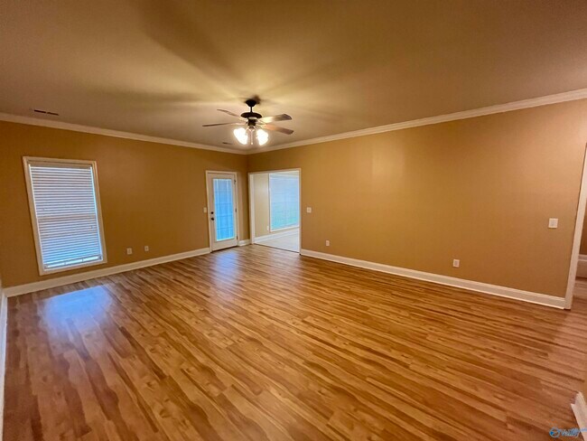 Building Photo - 120 Lexi Ln