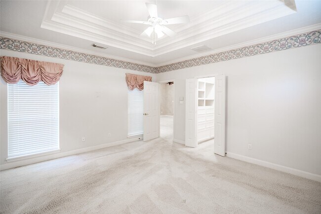 Building Photo - 26910 Willow Ln