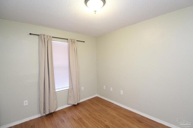 Building Photo - 1007 W Hatton St