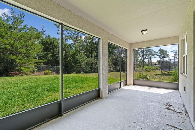 Building Photo - 405 E Freesia Ct