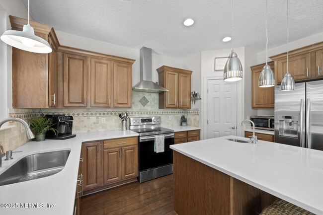 Building Photo - 2924 St Johns Blvd