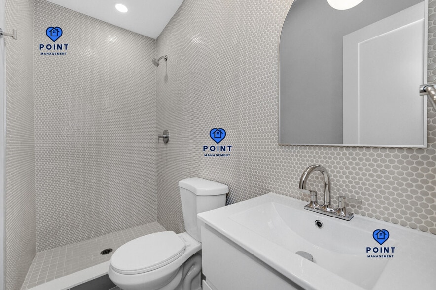 Building Photo - 130 Bremen St