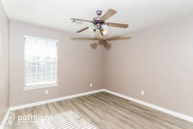 Building Photo - 3 br, 2 bath House - 3114 Henson Pl UNIT