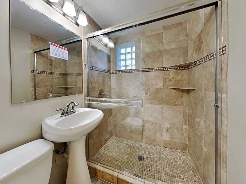 Building Photo - 9051 Forestview Rd