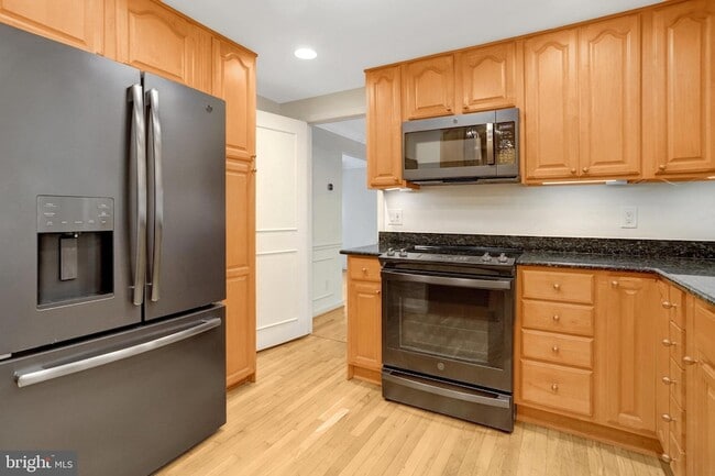 Building Photo - 4203 Pickering Pl