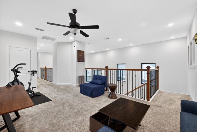 Building Photo - 1514 Park Path Dr