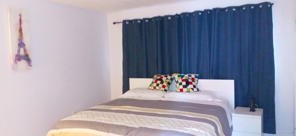 Master room - 7530 SW 82nd St