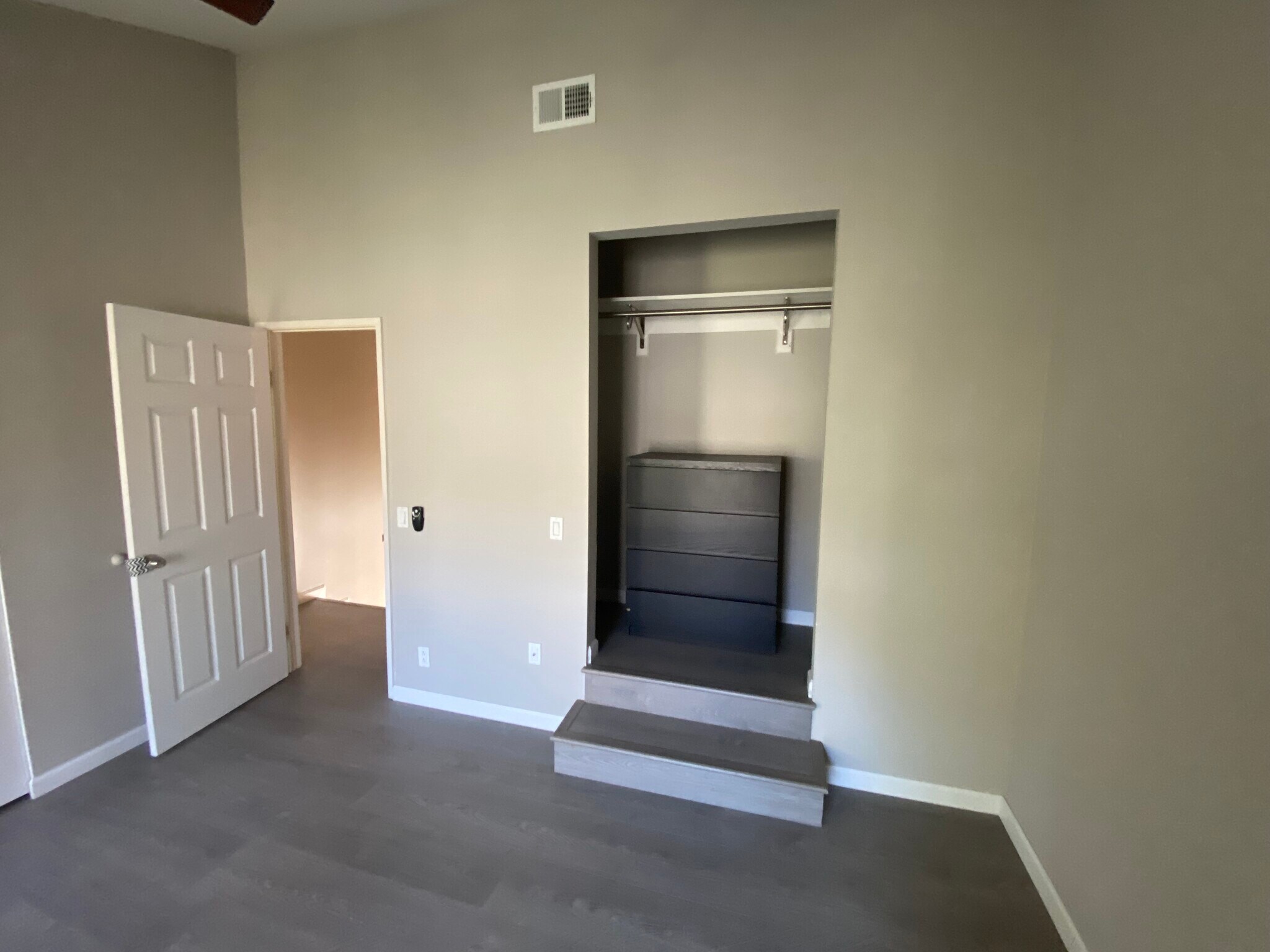 Building Photo - 8791 Gilman Dr