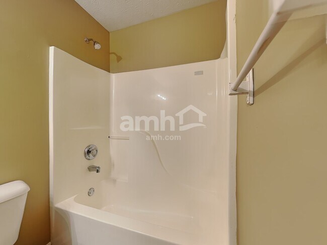 Building Photo - 6493 Lorinda Dr